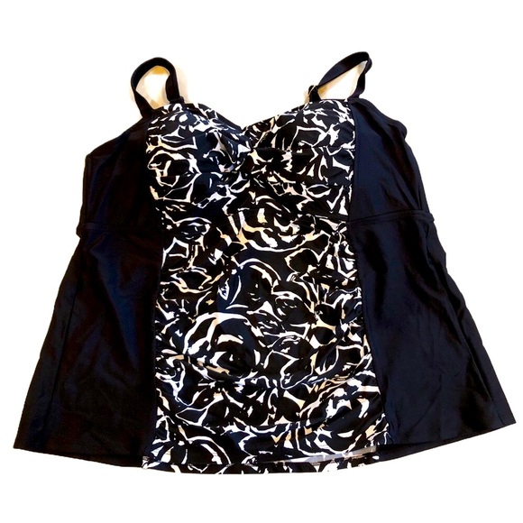 NWT AVA & VIV Women’s Swimsuit Bathing Suit Tankini Top 22W 3X - Picture 9 of 9